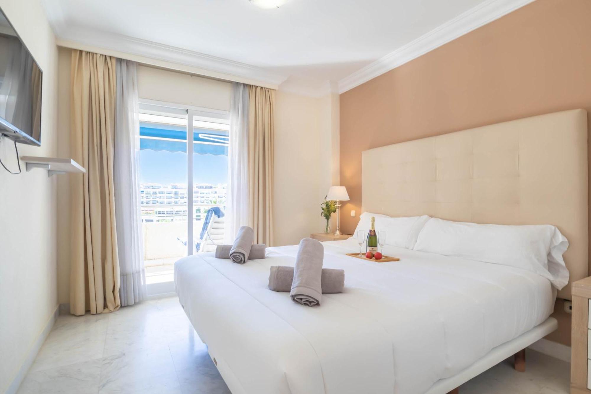 Leilighet Marina Banus L